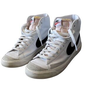 Nike White and Black Athletic Shoes